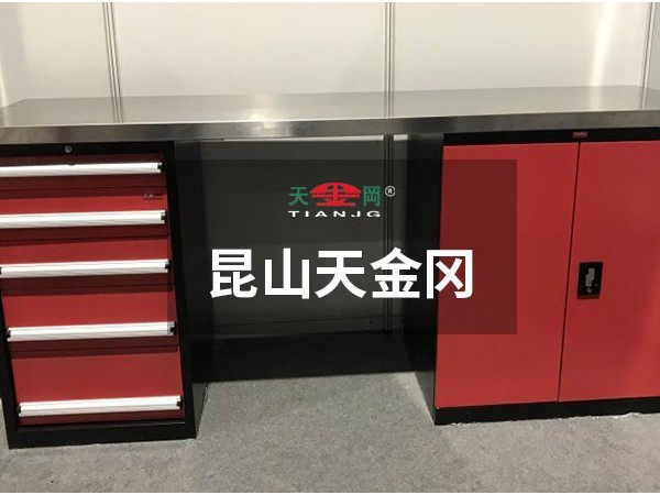 工具柜價(jià)格-好的工位器具才能縮小成本!